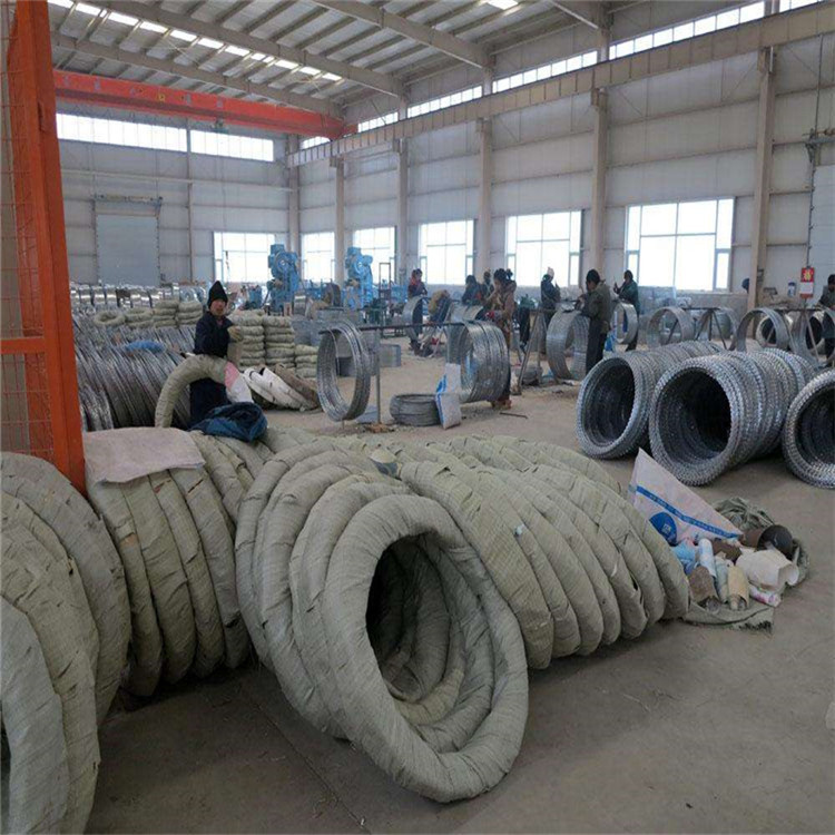 铁路刺丝滚笼图片4