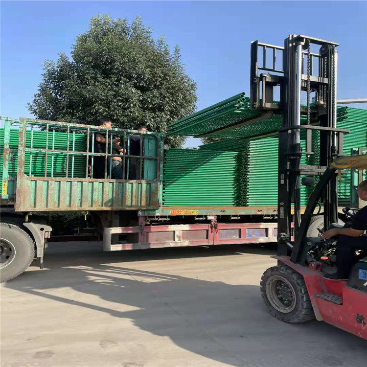 铁路桥下防护栅栏图片2