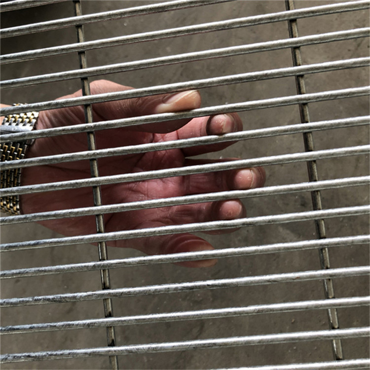 358护栏网