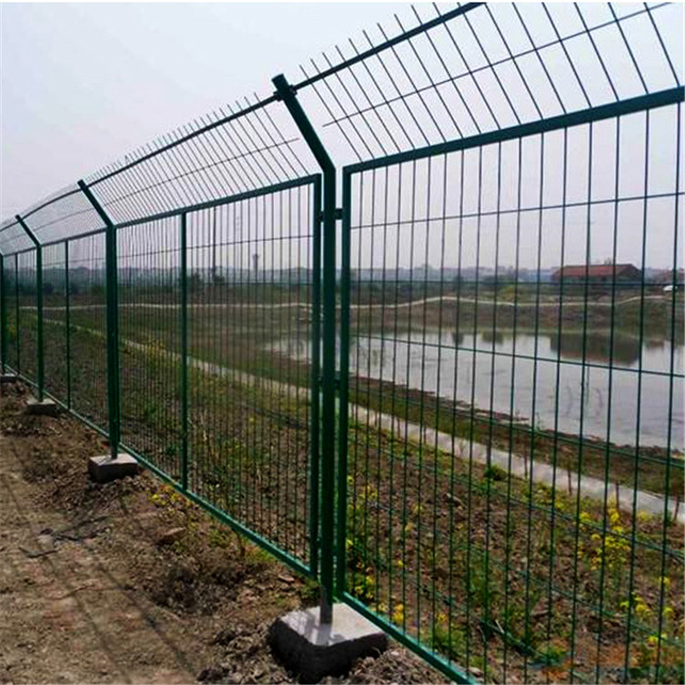 林场圈地围栏图片4