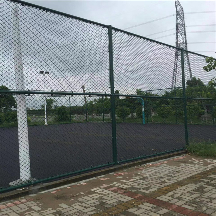 篮球场地围网