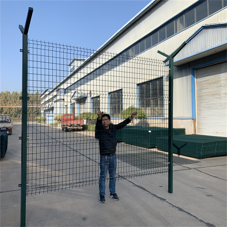 机场金属隔离钢网墙图片3
